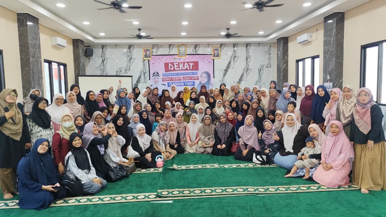 Lebih 'DEKAT' dengan Keluarga: Cara Wanita LDII Cilincing Rajut Keakraban Lewat Empati dan Komunikasi