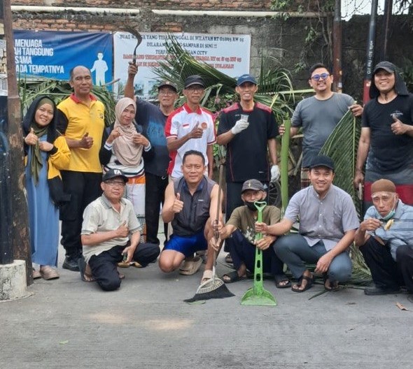Sambut HUT RI, Warga LDII Cilincing Gelar Kerja Bakti Bersama